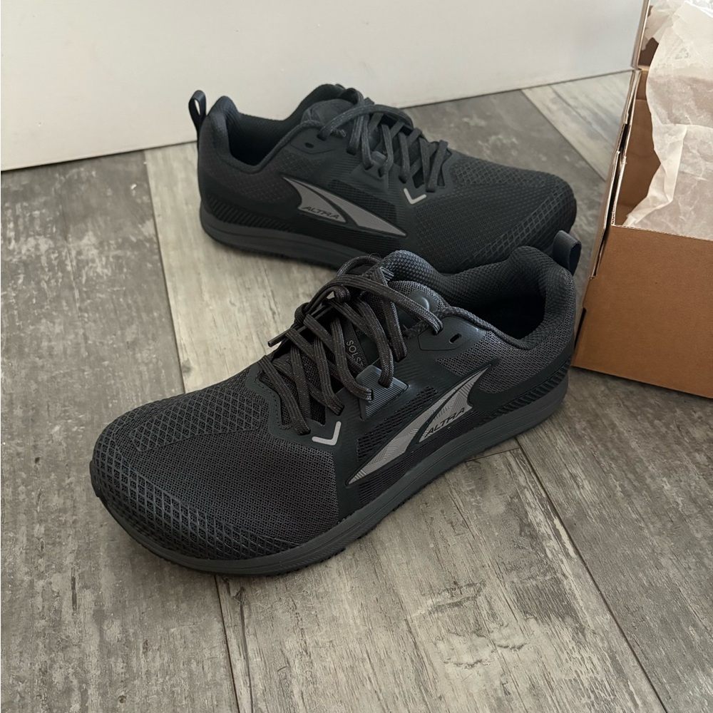 Women’s Altra Solstice XT 3 Black Shoes